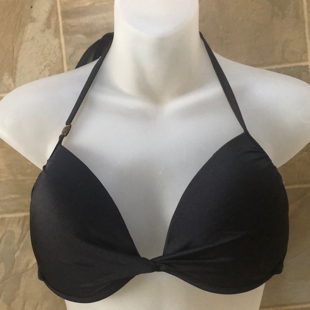 Victoria’s Secret VS bikini top 34D